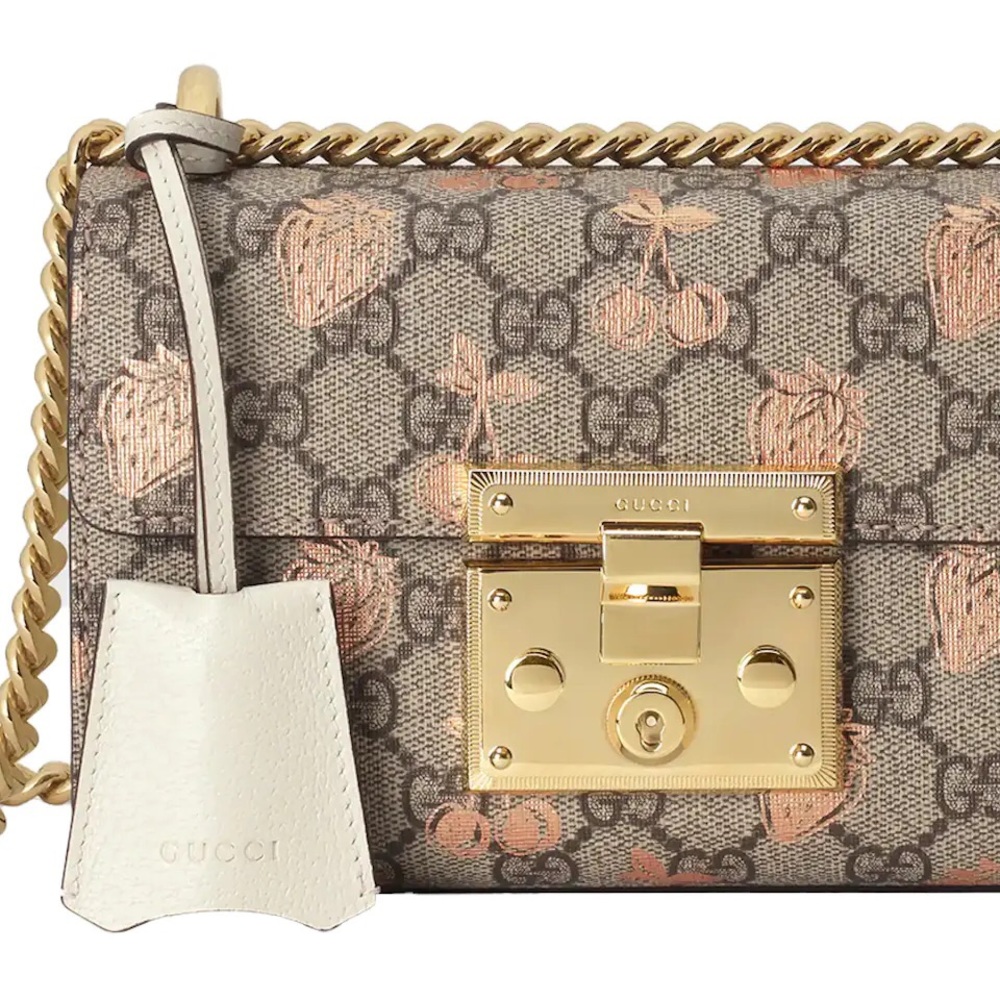 NEW GUCCI Padlock Shoulder Bag GG Supreme Strwb Print Bge/Ebony/Metallic Cherry